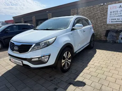 Gebraucht Kia Sportage Spirit 163 PS (119 kW) 2013 Weiß SUV