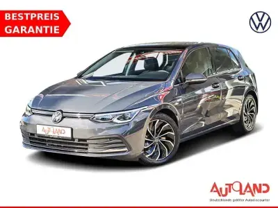 Gebraucht VW Golf VII Style 150 PS (110 kW) 2020 Delfingrau metallic Limousine