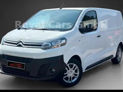 Używany Citroën Jumpy Business Class 122 KM (89 kW) 2017 Biały Minivan