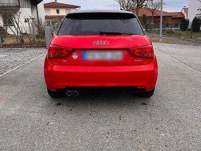 Gebraucht Audi A1 Sportback Attraction 122 PS (89 kW) 2012 Rot Kleinwagen