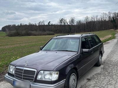 Gebraucht Mercedes 220 150 PS (110 kW) 1993 Kombi