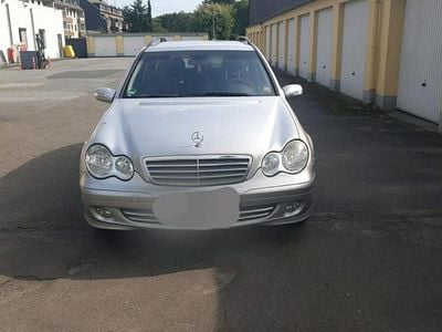 Mercedes C180