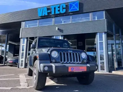 Gebraucht Jeep Wrangler Unlimited Sahara 200 PS (147 kW) 2017 Grau SUV