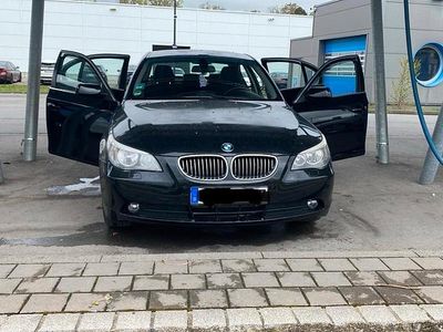 Usata BMW 523 170 CV (125 kW) 2006 Nero Berlina