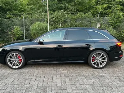 Używany Audi S4