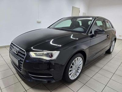 Gebraucht Audi A3 Ambiente 150 PS (110 kW) 2014 Andere Limousine
