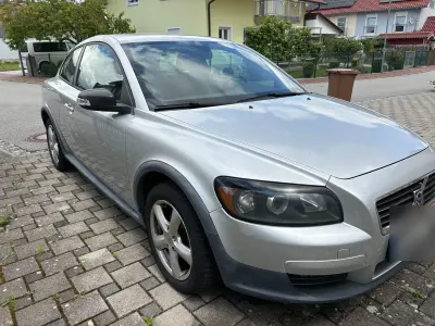 Gebraucht Volvo C30 101 PS (74 kW) 2009 Silber Kleinwagen