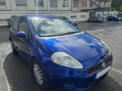 Gebraucht Fiat Grande Punto 77 PS (56 kW) 2008 Blau Kleinwagen