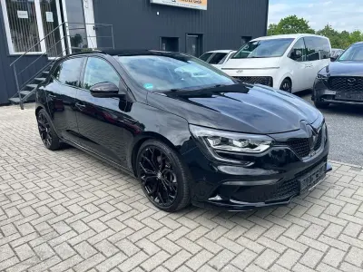 Gebraucht Renault Mégane IV Bose Edition 205 PS (150 kW) 2018 Schwarz Limousine