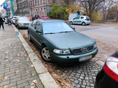 Gebraucht Audi A8 Basis 299 PS (219 kW) 1994 Grün Limousine