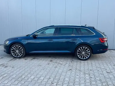 Gebraucht Skoda Superb Style 120 PS (88 kW) 2018 Blau Kombi