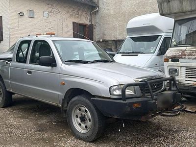 Usado Mazda B Series 109 HP (80 kW) 2004 Prateado Pickup