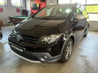 Gebraucht VW Golf Plus Cross 105 PS (77 kW) 2013 Deep black perleffekt Van / Kleinbus