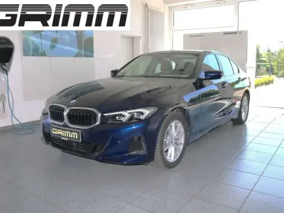 Gebraucht BMW 320 Shadowline 190 PS (139 kW) 2024 Tansanitblau ii metallic (metallic) Limousine