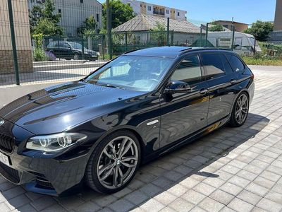 BMW M550