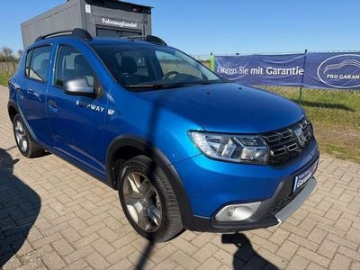 Second-hand Dacia Sandero Essentiel 90 CP (66 kW) 2018 Albastru SUV