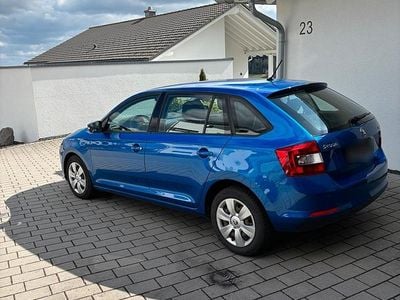 Gebraucht Skoda Rapid 90 PS (66 kW) 2016 Blau Kleinwagen