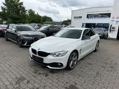 Gebraucht BMW 425 Sport Line 218 PS (160 kW) 2015 Weiß Coupé
