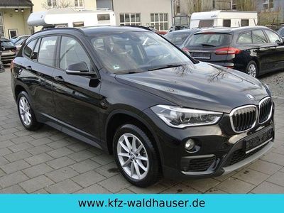 Gebraucht BMW X1 Advantage 136 PS (100 kW) 2016 Schwarz SUV