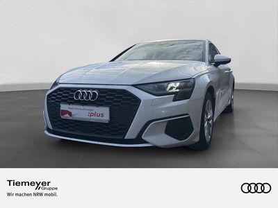 Weiß Gebraucht 2022 Audi A3 Limousine | 22.860 € (Guter Preis)