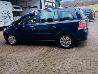 Gebraucht Opel Zafira 140 PS (102 kW) 2005 Blau Van / Kleinbus