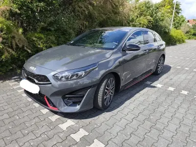 Gebraucht Kia ProCeed GT 204 PS (150 kW) 2024 Grau Kombi