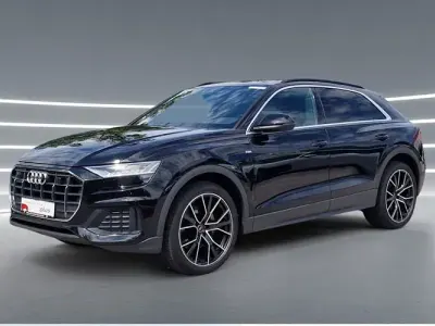 Gebraucht Audi Q8 S-Line 286 PS (210 kW) 2022 Schwarz metallic SUV