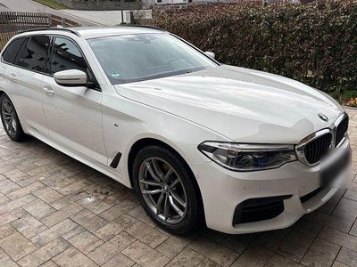 Gebraucht BMW 520 M Sport 190 PS (139 kW) 2018 Weiß Kombi