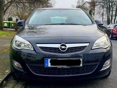 Usata Opel Astra 101 CV (74 kW) 2010 Nero Berlina