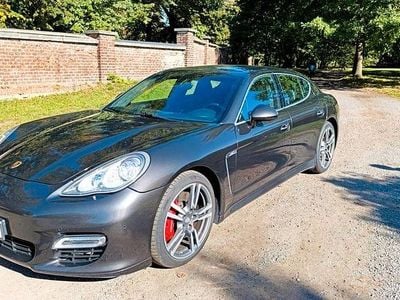 Porsche Panamera Turbo