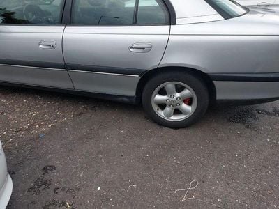 Opel Omega