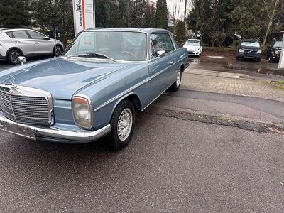 Blau Gebraucht 1970 Mercedes W114 Coupé | 17.299 €