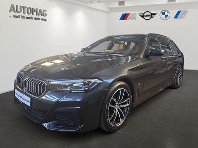 Grau Gebraucht 2023 BMW 520 M Sport Limousine | 38.990 € (Etwas zu teuer)