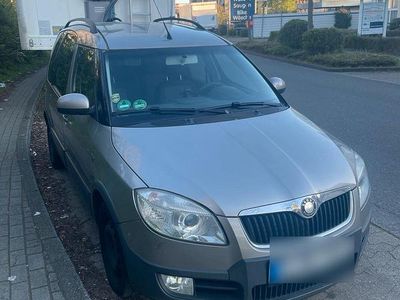 Gebraucht Skoda Roomster 105 PS (77 kW) 2009 Grau Van / Kleinbus