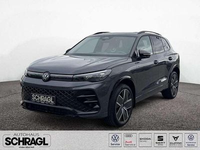 Grenadillschwarz metallic Neu 2025 VW Tiguan R-line SUV | 50.695 € (Fairer Preis)