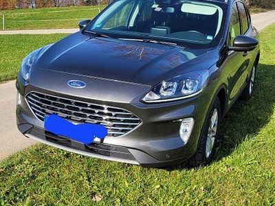 Second-hand Ford Kuga Cool & Connect 190 CP (139 kW) 2020 Gri SUV