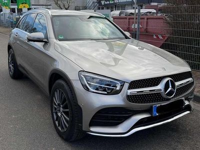 Gebraucht Mercedes GLC200 197 PS (144 kW) 2019 Silber SUV