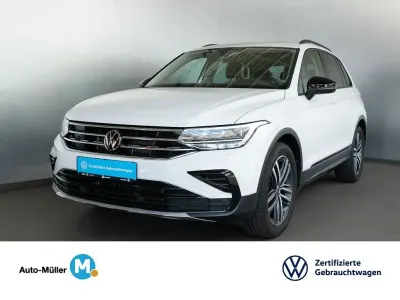 Gebraucht VW Tiguan Life 150 PS (110 kW) 2023 Pure white SUV