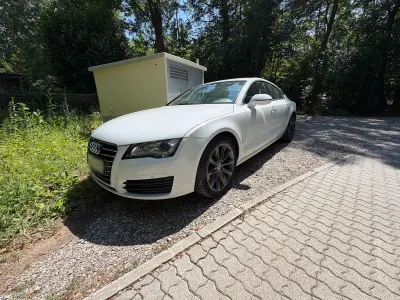 Gebraucht Audi A7 Sportback 245 PS (180 kW) 2012 Weiß Kleinwagen
