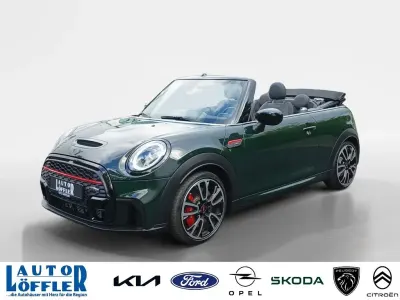 Gebraucht Mini John Cooper Works Cabriolet 231 PS (169 kW) 2022 Rebel green (grün) Cabrio
