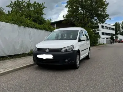 Używany VW Caddy 140 KM (102 kW) 2011 Biały Minivan