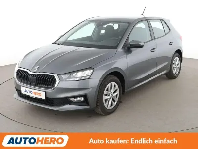 Gebraucht Skoda Fabia Selection 80 PS (58 kW) 2024 Graphite grey Kleinwagen