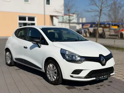 Gebraucht Renault Clio LIMITED 73 PS (53 kW) 2017 Limousine