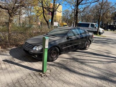 Usata Mercedes CLK270 Avantgarde 170 CV (125 kW) 2005 Nero Coupé