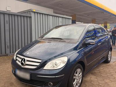Second-hand Mercedes B150 95 CP (69 kW) 2006 Albastru Monovolum