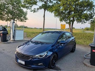 Gebraucht Opel Astra Sport 110 PS (80 kW) 2017 Blau Limousine