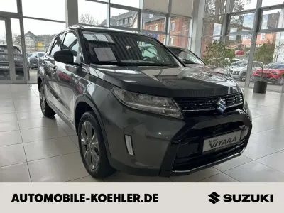 Neu Suzuki Vitara Comfort 110 PS (80 kW) 2026 Grau SUV