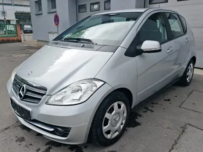 Gebraucht Mercedes A160 95 PS (69 kW) 2010 Polarsilber Van / Kleinbus