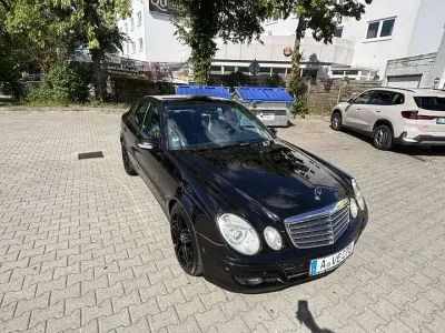 Gebraucht Mercedes E270 241 PS (177 kW) 2003