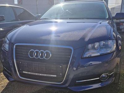Usata Audi A3 140 CV (102 kW) 2012 Blu Utilitaria